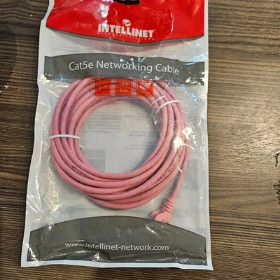 Intellinet Cat5e 14 Ft Networking Patch cable - Image 1 of 2