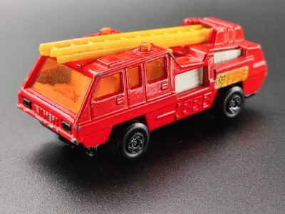 Matchbox Lesney Superfast #22 Blaze Buster 1975 Made in England 1:64 - Image 1 of 4
