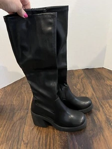 Steve Madden NYC Women's Lug Sole Stretch Inside Zip Knee-High Boots Size 7 - Picture 1 of 5