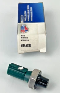 SBA2033 Carquest Engine Oil Pressure Light Switch xref. Audi OE # A180919K70 - Picture 1 of 4
