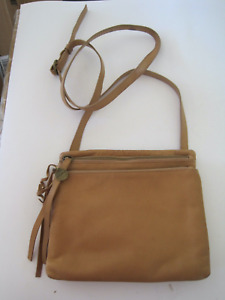 Lucky Brand Leather Crossbody Purse 2 Zips 3 Open Compartment Tan 8.5" x 7" x 2"