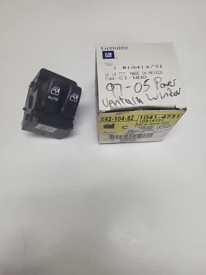 Новый из старых запасов выключатель стеклоподъемника Chevrolet Venture 1997-2005 годов выпуска 10414731 - Изображение 1 из 4