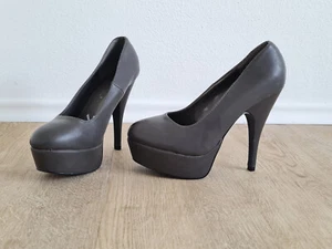 Plateaupumps Gr. 40 grau High Heels - Bild 1 von 5