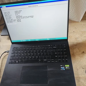 LG Gram Pro 16" (1TB SSD, Intel Core i7-13th, 2.20GHz, 32GB) Rtx3050 - Imagen 1 de 4
