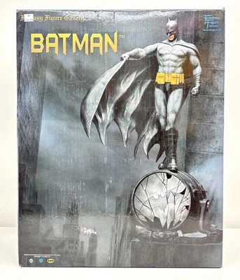 Yamato Fantasy Figure Gallery Batman 1:6 Resin Statue by Luis Royo #723/2500 NIB - Image 1 of 4