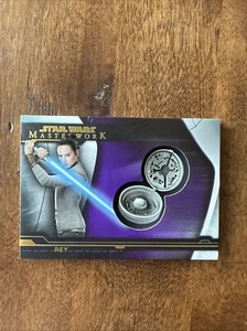 2019 Topps Star Wars Masterwork Artifact Medallion Rey Luke Skywalker Compass 50 - Picture 1 of 2