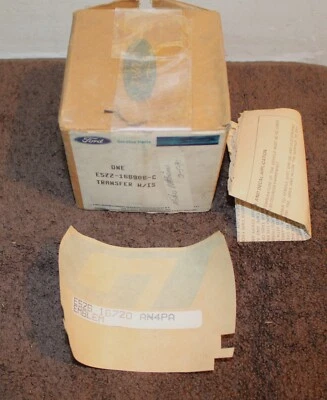 1985 1986 Ford Mustang GT Hatch Conv NOS SILVER 'GT' HOOD EMBLEM DECAL TRANSFER - Imagem 1 de 2