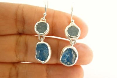 Pendientes colgantes de plata de ley 925 de 2 piedras de apatita aguamarina áspera Foto 1 de 3
