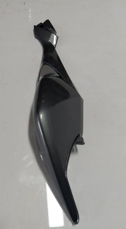 2011 MV Agusta Brutale 920 990 R 1090 RR хвост RH боковой обтекатель 80B0B3386 - Изображение 1 из 4