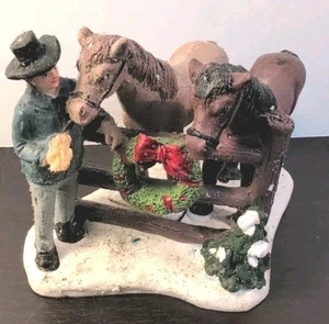 Holiday Time ~ 2021 ~ Besuch der Pferde ~ Weihnachtsdorf Figuren - Bild 1 von 7