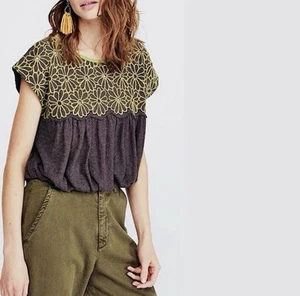 Free People Georgia Bubble Short Sleeve Flower Floral Embroidered Sz Large - Picture 1 of 9