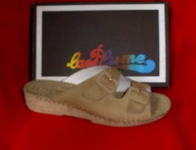 LA Plume Jen Italy Nubuck Beige Leather Wedge Sandal Slides 40 9 New - Image 1 of 4