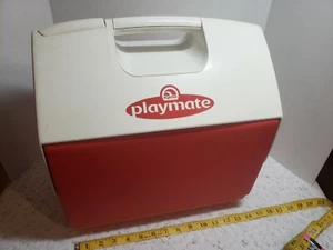 Vintage Little Playmate by IGLOO Red & White Cooler Pre-Owned Push Button Open - Picture 1 of 6