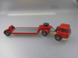Wiking: International Harvester Low Loader (Push22) - Picture 1 of 4