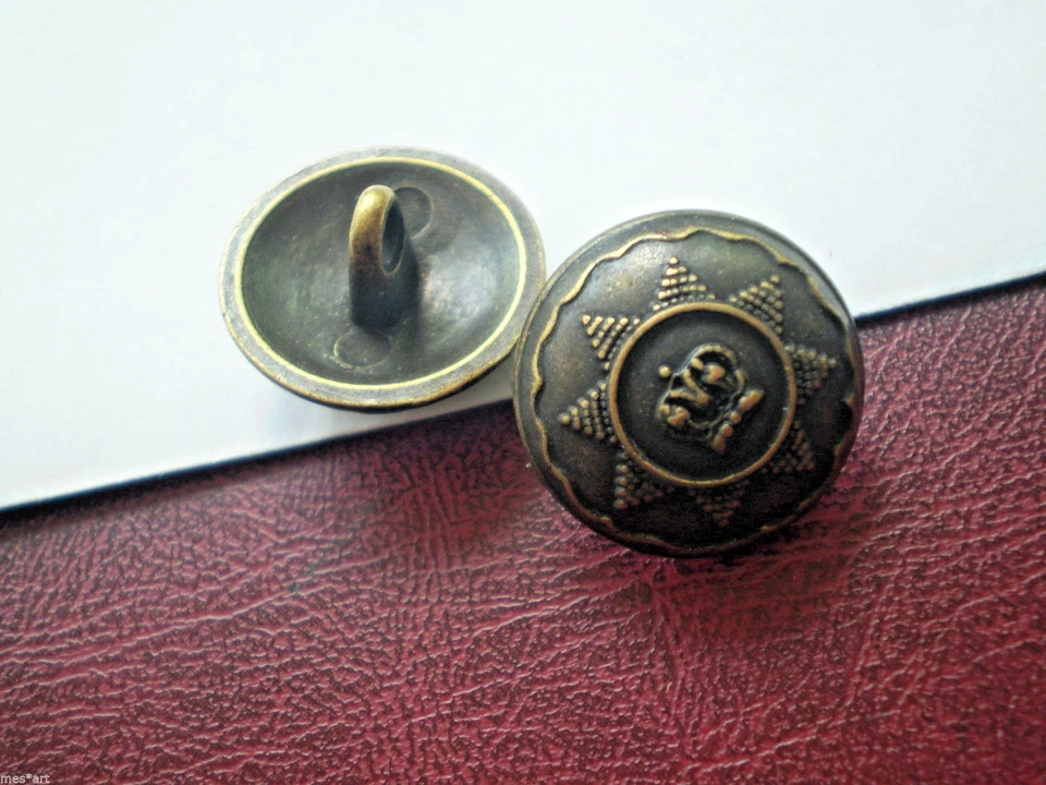 2 Metall Knöpfe gewölbt mit Krone und Stern Bouton Button Botón Düğme Guzik - Bild 1 von 1