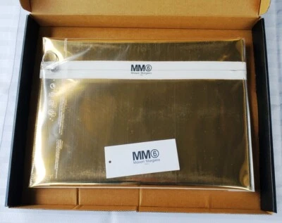 MM6 por Martin Margiela Paris Bolso Espejo Dorado Ret. $350 - NUEVO EN CAJA Foto 1 de 4