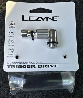 BICYCLE CO2 Inflator Schrader/Presta Valve w/16g Cartridge Lezyne TRIGGER DRIVE - Image 1 of 4