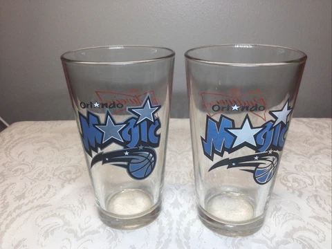 Collectible Budweiser Sponsored NBA Orlando Magic Pint Glass Lot Of 2 Cover