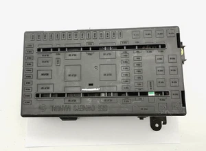 OEM 02-07 Ford F-250 F-350 Excursion Cabin Interior Relay Junction Fuse Box - Picture 1 of 22