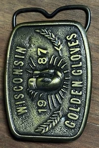 VINTAGE 1987 WISCONSIN Guanti d'oro SCATOLA cintura fibbia CENTRIFUGA CO - Foto 1 di 2