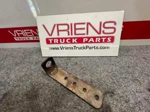 FREIGHTLINER 12-25415-000 BRACKET - ROUTING & CLIPPING, L BRACKET - Picture 1 of 2