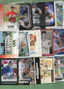 Lote de 100 cartas de Clayton Kershaw (Los Angeles Dodgers) con novatos, especiales e insertos - Imagen 1 de 7
