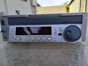 Sony J-30 Betacam Video Tape Player, 100% working - Picture 1 of 3