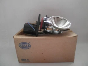 Hella 9MN858616-011 Rundumkennleuchte Kennleuchte Elektromotor 12V/24V - Picture 1 of 6