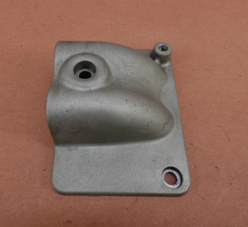 Cubierta de línea de aceite de motor Harley Dyna Super Glide FXD 2000-2005 Foto 1 de 4