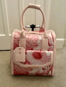 Ted Baker Cabin Bag Travel Suitcase Luggage Weekend Bag Overnight Floral - Picture 1 of 12