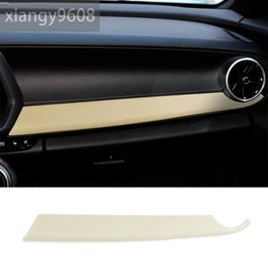 PU Leather Off White Co-pilot Dashboard Panel Cover for Chevrolet Camaro 2016-23 - Foto 1 di 11