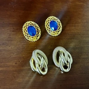 Sarah Coventry & Monet Vintage goldfarbene blaue Strass- und Knoten-Clip-On-Ohrringe - Bild 1 von 6