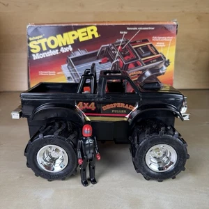 RARO Monster Truck Schaper Stomper Desperado 1984 F100 con scatola super pulito! - Foto 1 di 18