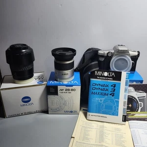 Minolta Maxxum 4 Dynax Date analoge Spiegelreflexkamera 35 mm AF 28-80 AF 70-210 Zoomobjektiv  - Bild 1 von 22