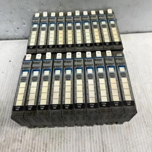 Allen-Bradley 1734-IV8 - Imagen 1 de 3