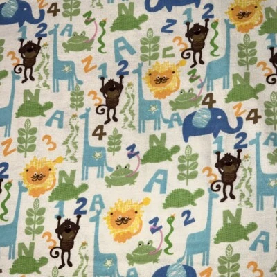 Animales de zoológico de franela para bebés sobre fondo amarillo pálido azul verde marrón 1 1/3 yarda Foto 1 de 4