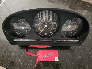 A1075422801 72-89 MBENZ R107-CLASS COMPLETE INSTRUMENT CLUSTER LOW MILLAGE 52K - Picture 1 of 9