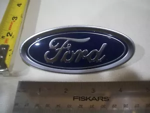 FORD OVAL BLUE CHROME EMBLEM OVAL OEM ORIGINAL USED BAGDE - Bild 1 von 2