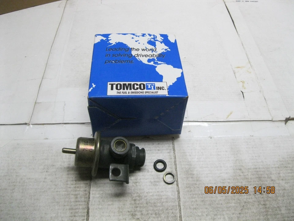 Fuel Injection Pressure Regulator Tomco 21128 - Image 1 of 4
