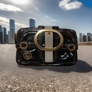 Bolso de mano Juicy Culture usado en charol negro - Imagen 1 de 3