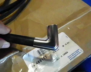 Nos GM Truck 1Pc Rear Window Cap Molding Chevy GMC 73 77 78 79 80 81 83 85 87 CK - Picture 1 of 5