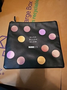 NUDESTIX Werbe Kosmetiktasche - Bild 1 von 6