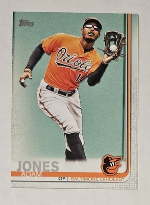 ADAM JONES 2019 Topps #8 Orioles All-Star Gold Glove Silver Slugger - Image 1 of 3