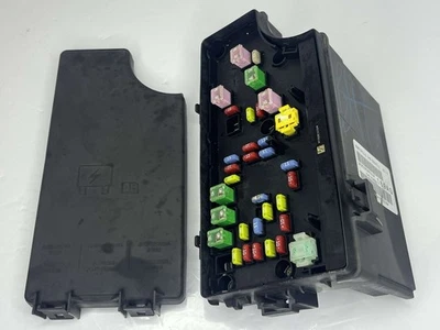 Jeep Compass Patriot Dodge Caliber TIPM 2007-2010 caja de fusibles P04692169AG OEM Foto 1 de 4