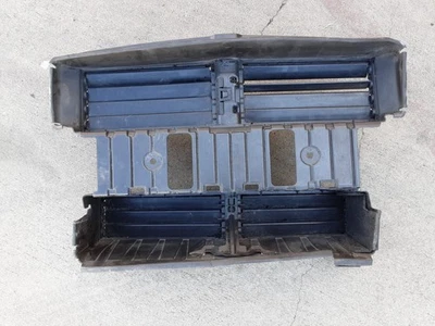 Ford Mustang GT 2018-2022 parrilla de obturador de control de radiador JR3B-8475-AG fabricante original Foto 1 de 4