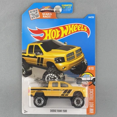 Dodge Ram 1500 2016 camioneta elevada Hot Wheels amarilla HW Hot Trucks 4/10 144/250 Foto 1 de 4