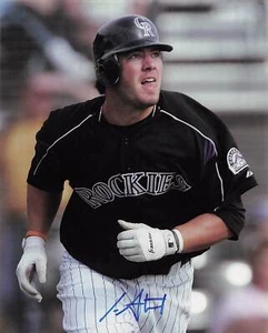 Ian Stewart Rockies Signed Auto 8x10 *3398 - Picture 1 of 1