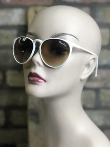 Vintage White Round Frame Sunglasses Brown Lens CHRYS DION Taiwan R.O.C. - Picture 1 of 6