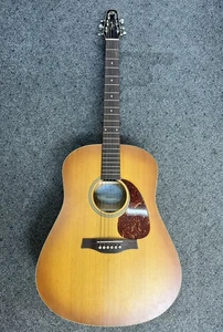 Seagull Entourage Mini Jumbo rustikale Akustikgitarre Godin, Kanada mit (E14001788) - Bild 1 von 11