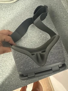 Google Daydream View VR Headset Slate New Opened Box - Picture 1 of 5
